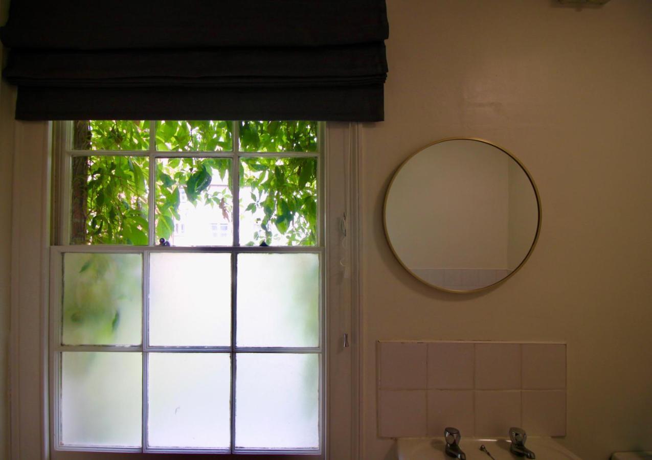 West Street Retreat Grade Ii Listed Townhouse